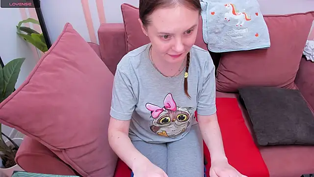 JannaVerdi  online show from February 12, 6:46 am