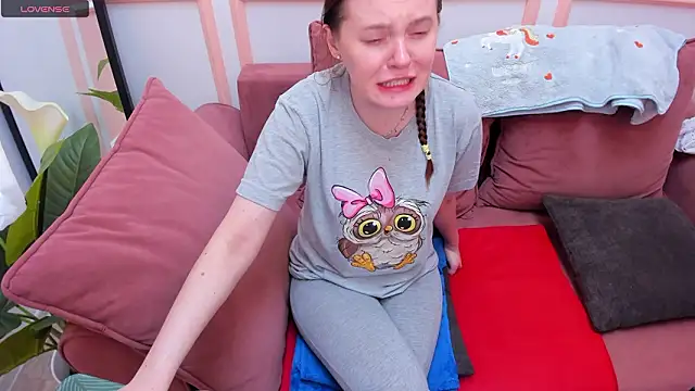 JannaVerdi  online show from February 17, 6:44 am