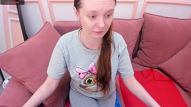 Snapshot of JannaVerdi_ chatting on February 25, 6:47 am JannaVerdi online show from February 25, 6:47 am