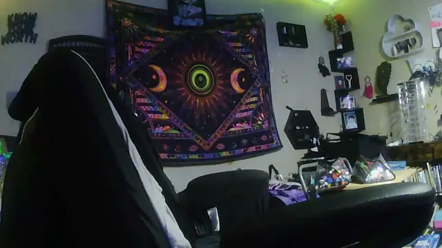 spunlikecottoncandy online show from April 11, 6:32 am