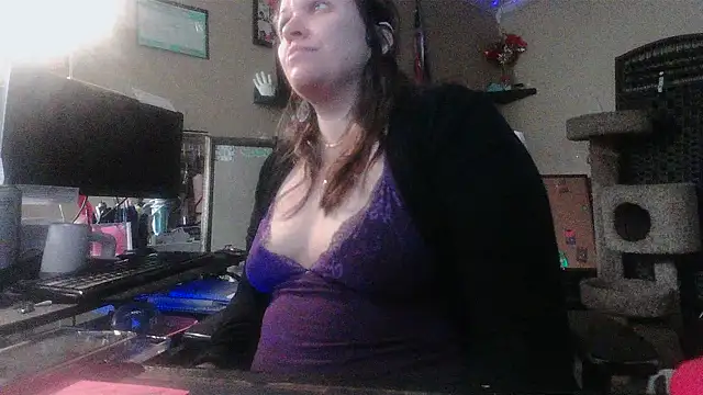 spunlikecottoncandy online show from January 7, 7:35 am