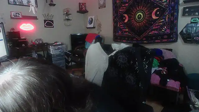 spunlikecottoncandy online show from February 21, 2:38 pm