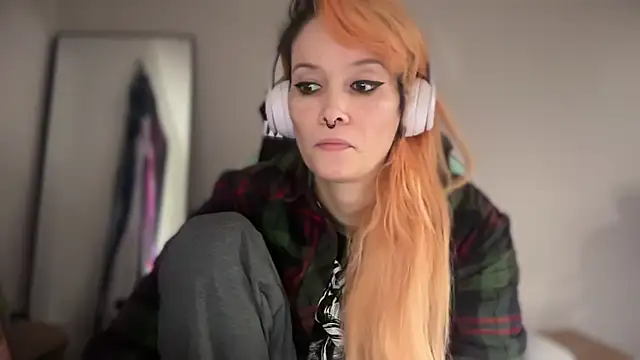 FRRANNKIE online show from February 22, 1:02 pm