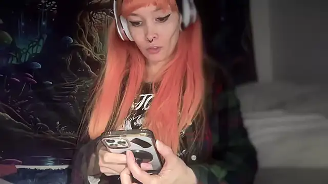 FRRANNKIE online show from December 18, 2:21 pm