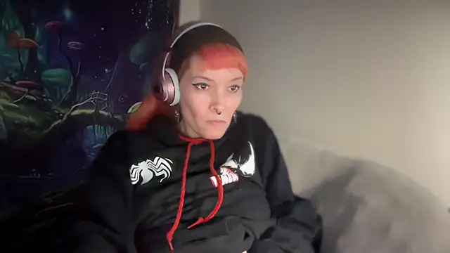 FRRANNKIE online show from December 13, 8:04 pm