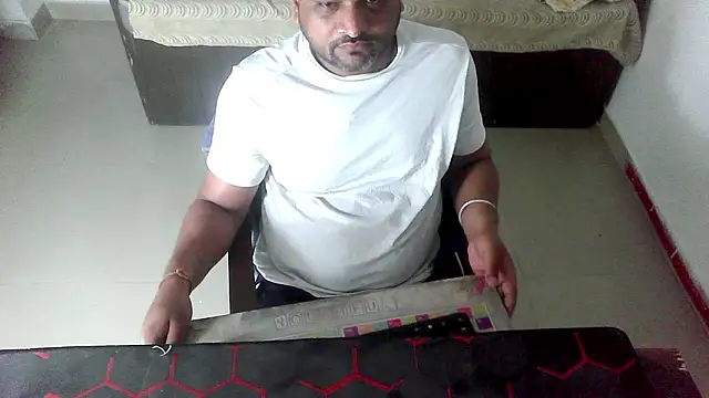 rentarob online show from March 29, 7:04 pm