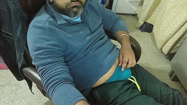 rentarob online show from November 24, 3:28 am