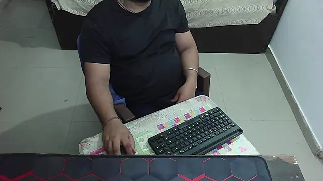 rentarob online show from April 18, 7:07 pm