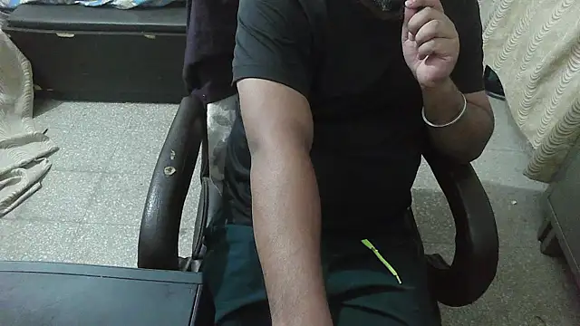 rentarob online show from November 15, 4:33 pm