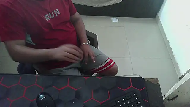 rentarob online show from May 7, 7:23 am