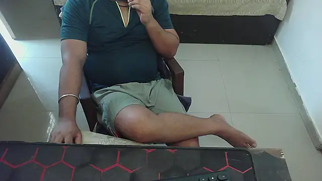 rentarob online show from May 25, 4:23 am