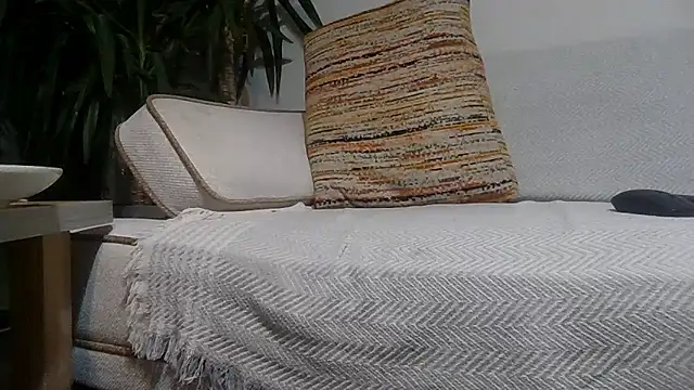 reslerkek31 online show from November 18, 8:34 pm