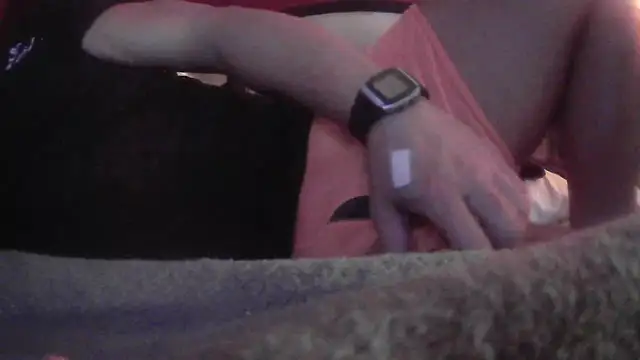 Snapshot of JRock69nKzoo chatting on November 25, 8:36 am JRock69nKzoo online show from November 25, 8:36 am