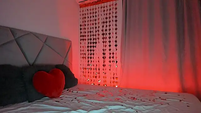 BlueEyesLexy online show from February 14, 4:13 am