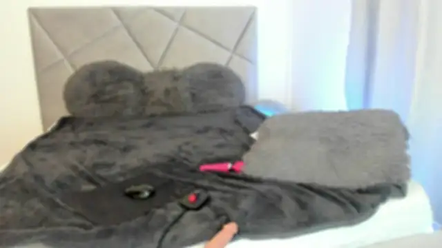 Snapshot of BlueEyesLexy chatting on January 14, 11:53 am BlueEyesLexy online show from January 14, 11:53 am