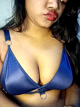 Hotlisa online show from November 27, 3:56 pm