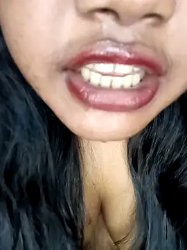 Hotlisa online show from March 15, 6:09 am