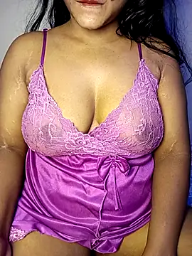 Hotlisa online show from December 5, 5:55 pm