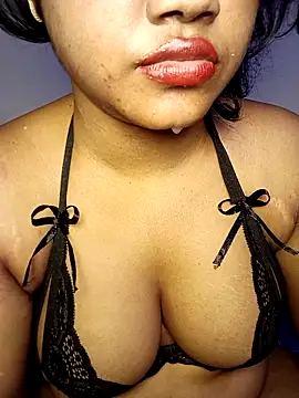 Hotlisa online show from December 1, 3:46 pm