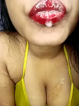 Snapshot of Hotlisa chatting on February 20, 3:56 am Hotlisa online show from February 20, 3:56 am