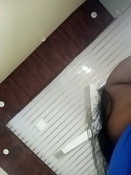 Hotlisa online show from January 14, 4:05 am