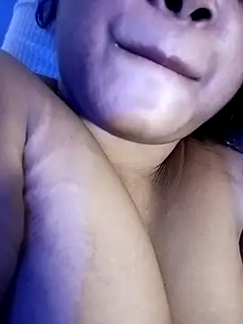 Hotlisa online show from March 3, 6:26 pm