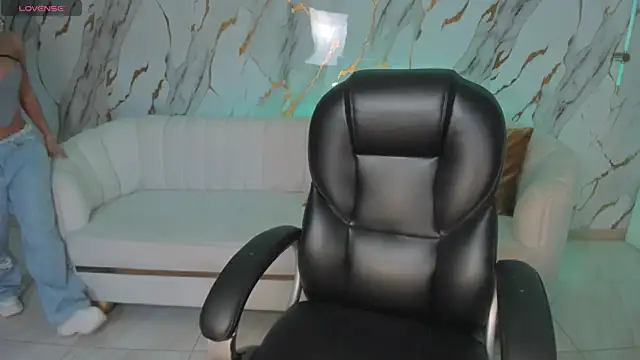 MileyCruz  online show from April 5, 5:41 pm