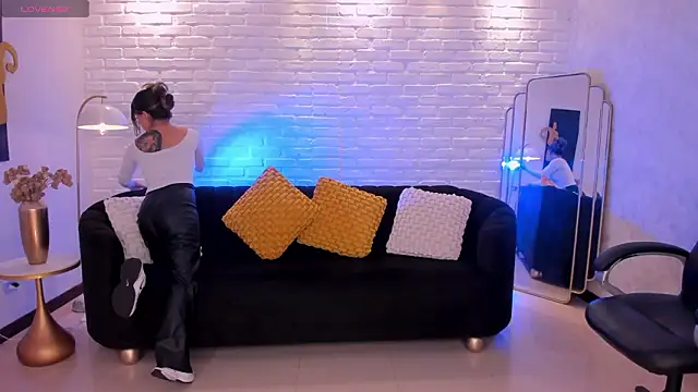 BiancaPierce online show from February 10, 12:48 pm