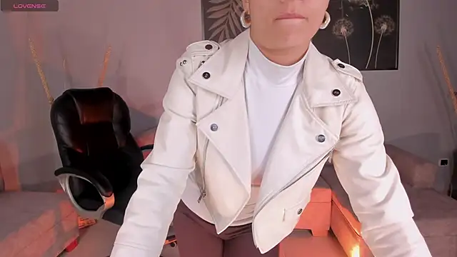 BiancaPierce online show from September 29, 11:49 am