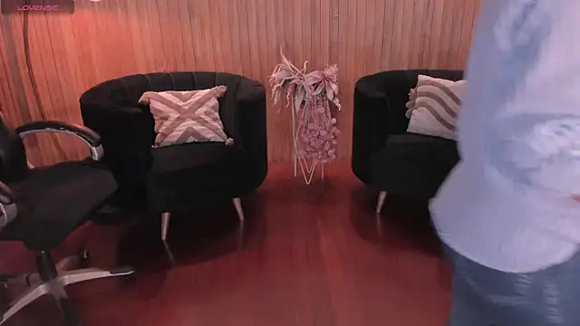 BiancaPierce online show from December 1, 11:44 am