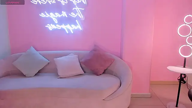 BiancaPierce online show from March 3, 12:01 pm