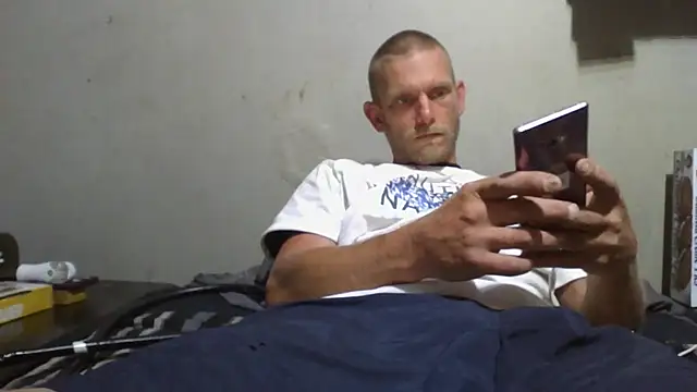 daddytim0 online show from April 12, 6:22 pm