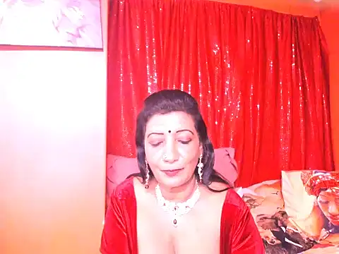 indiansarika65 online show from April 18, 7:18 pm