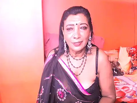 indiansarika65 online show from April 10, 3:57 am