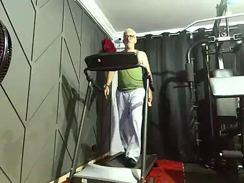 Snapshot of cenizo10124 chatting on November 2, 3:00 am cenizo10124 online show from November 2, 3:00 am