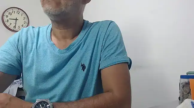 Snapshot of cenizo10124 chatting on March 3, 1:28 am cenizo10124 online show from March 3, 1:28 am