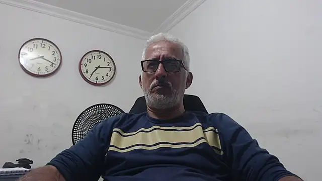 Snapshot of cenizo10124 chatting on September 12, 12:11 am cenizo10124 online show from September 12, 12:11 am