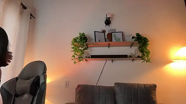 Paulah x online show from April 4, 7:53 pm