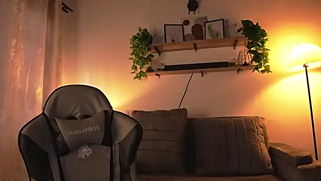 Paulah x online show from February 24, 8:31 pm