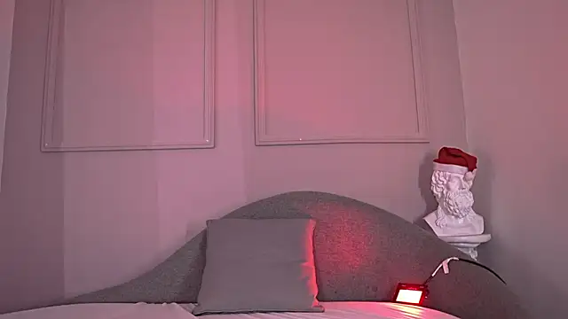 Paulah x online show from December 18, 7:40 pm