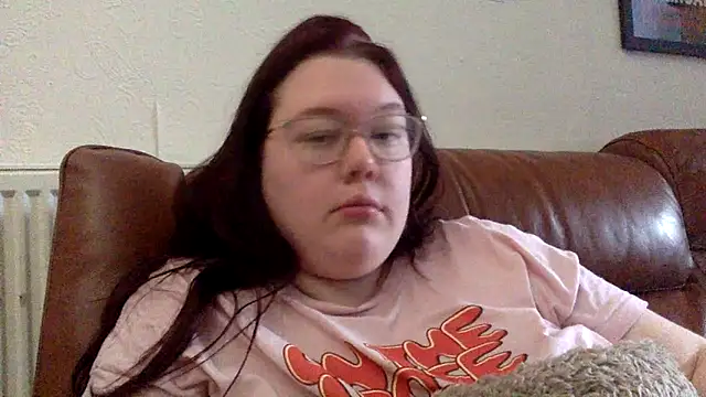 Sexycurvyemilyy online show from September 10, 1:10 pm