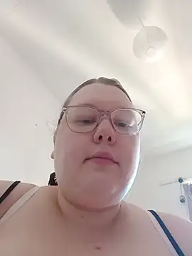 Sexycurvyemilyy online show from June 10, 11:11 am