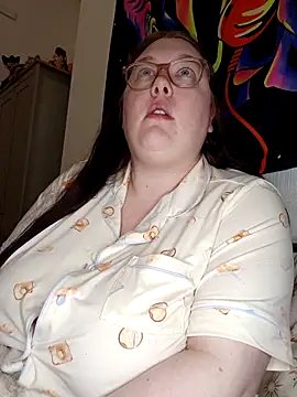 Sexycurvyemilyy online show from March 17, 10:13 pm