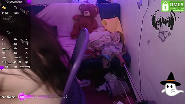 MeowMeowZoe online show from October 27, 8:43 pm