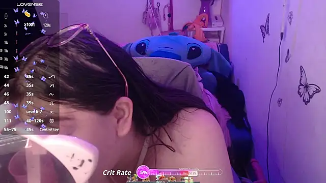 MeowMeowZoe online show from July 10, 9:09 am