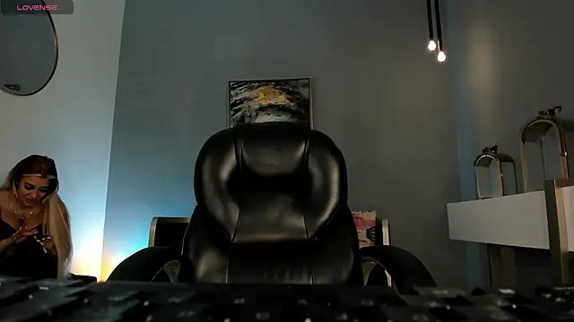 SophiePalmer online show from December 21, 12:07 pm