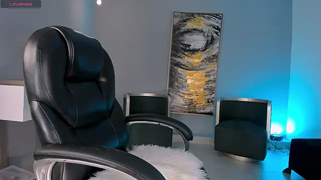 SophiePalmer online show from December 18, 11:47 am