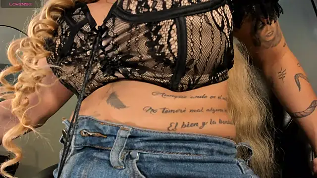 SophiePalmer online show from October 27, 11:11 am