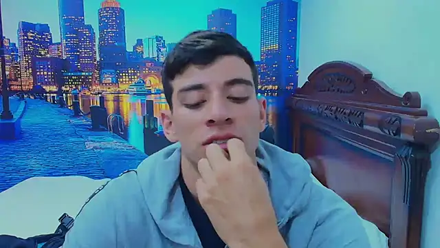 Snapshot of DEIBY_BABY chatting on December 15, 7:41 pm DEIBY BABY online show from December 15, 7:41 pm