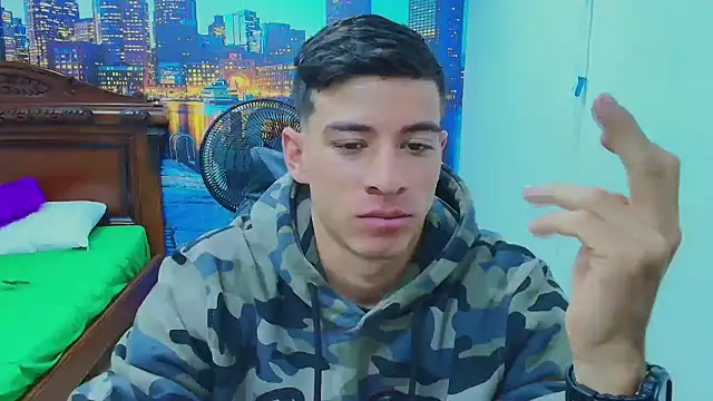 Snapshot of DEIBY_BABY chatting on December 5, 8:28 pm DEIBY BABY online show from December 5, 8:28 pm